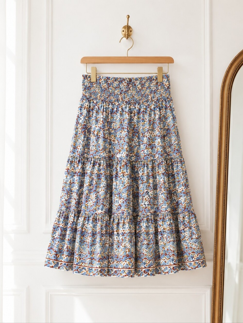 Max Studio Floral Tiered Midi Skirt Size Medium Blue Boho Pull-On Elastic Waist - Picture 5 of 8